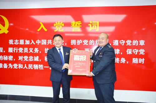 1621298940254125.jpg C.JPG